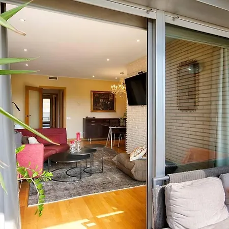 아파트 Great And Seaside Flat 바르셀로나