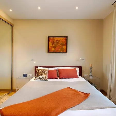 Great And Seaside Flat Lägenhet