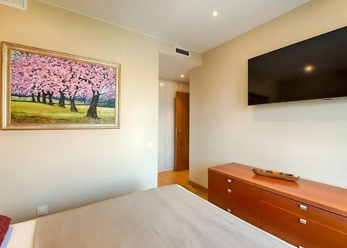 Daire Great And Seaside Flat Barselona
