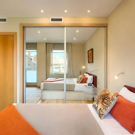 Great And Seaside Flat * Barcelona